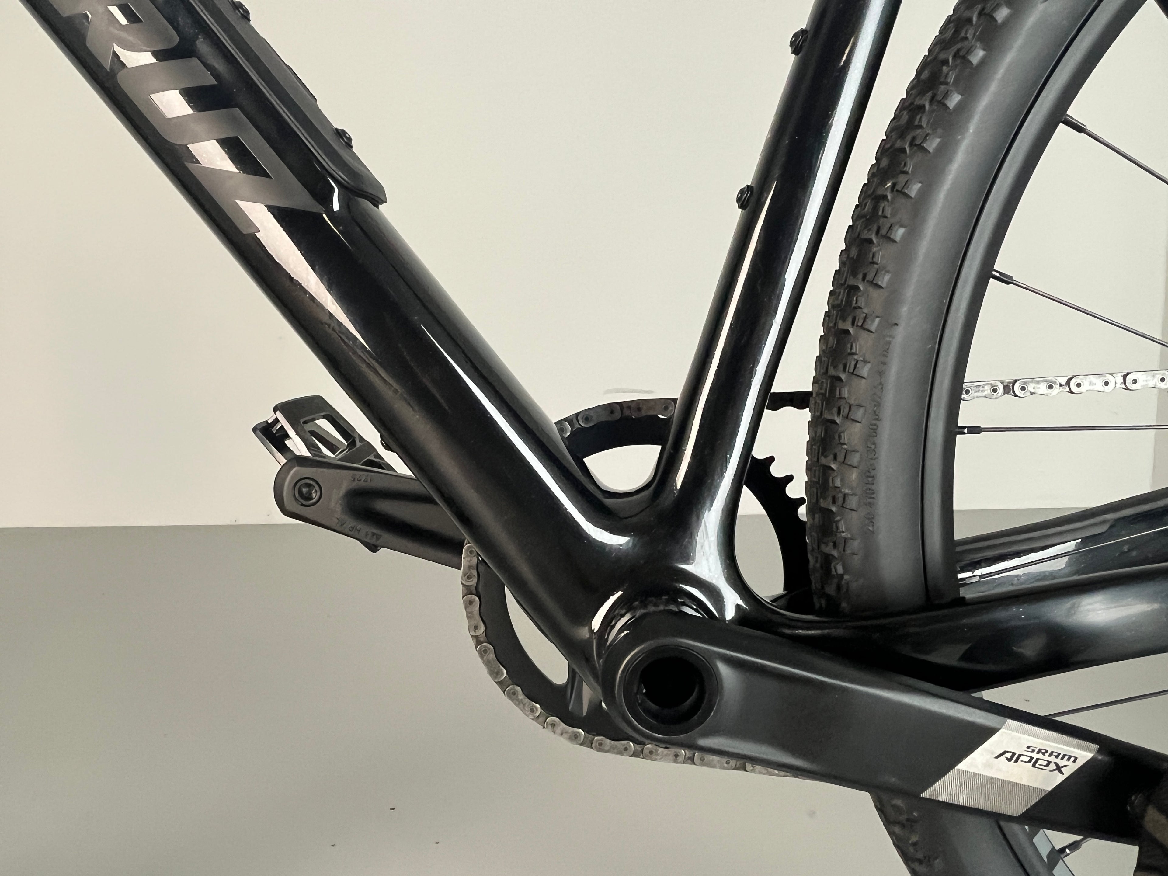 Santa Cruz Stigmata 4 CC Apex