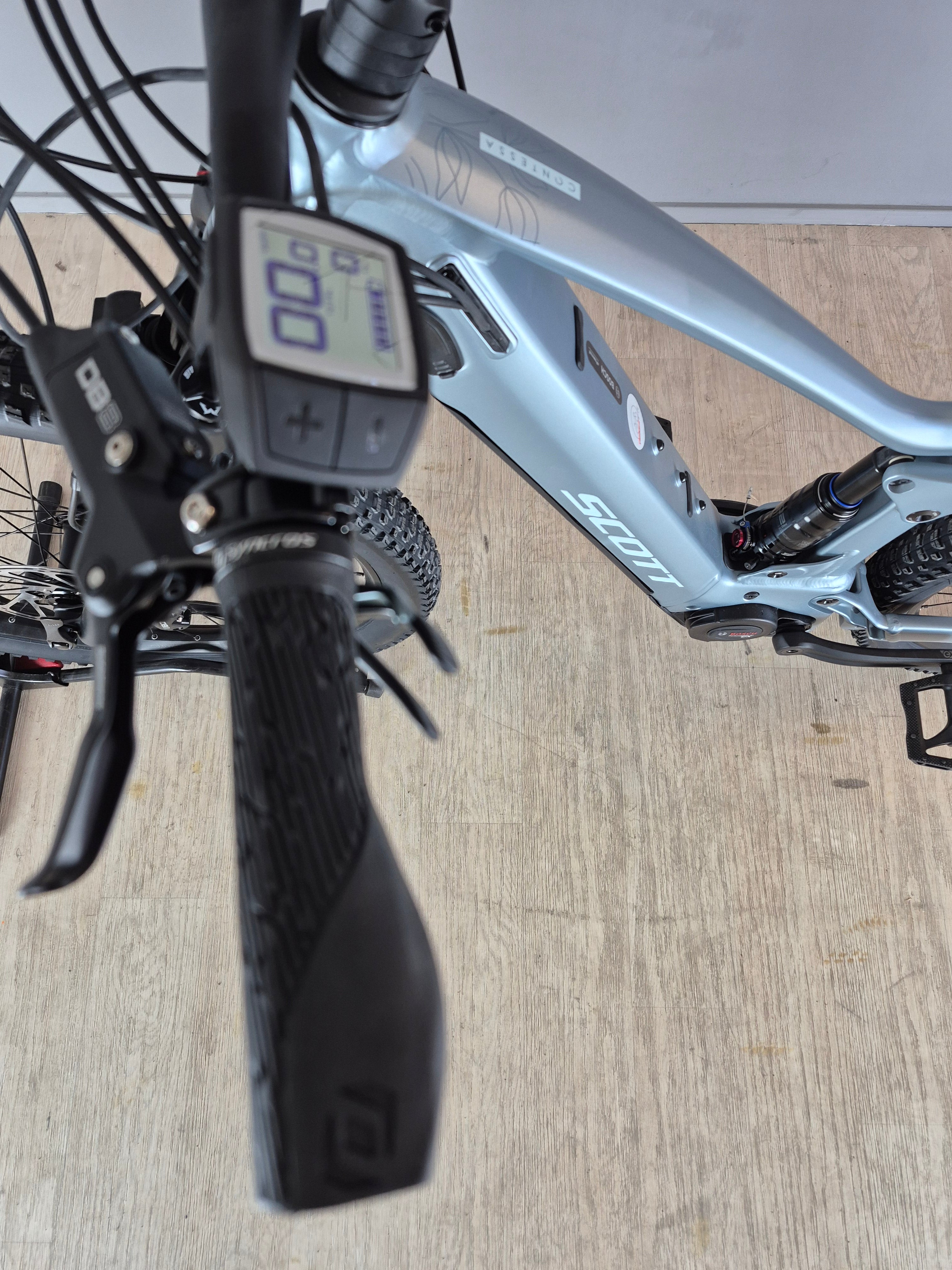Scott Contessa Strike eRIDE 920