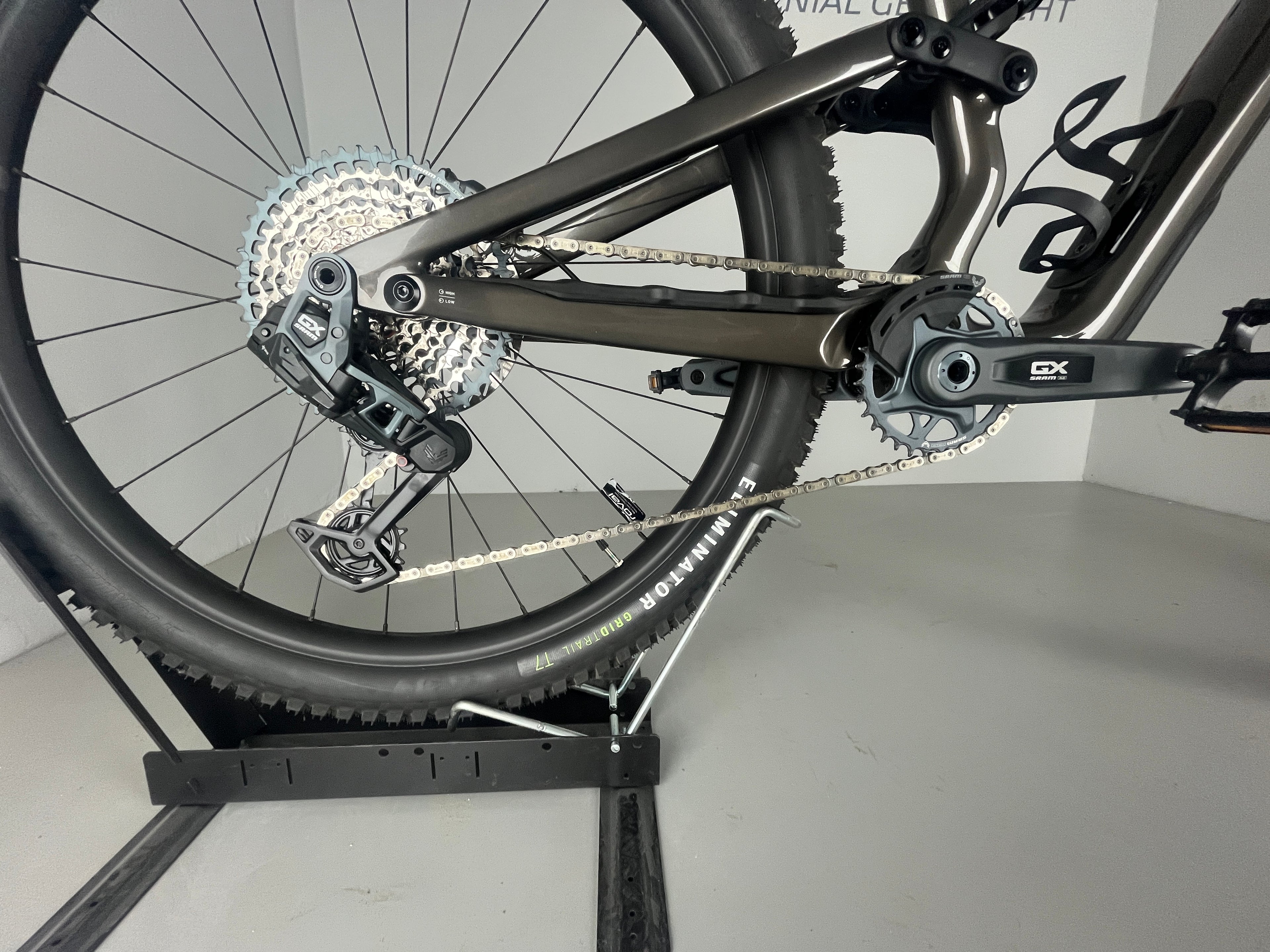 Specialized SJ Expert