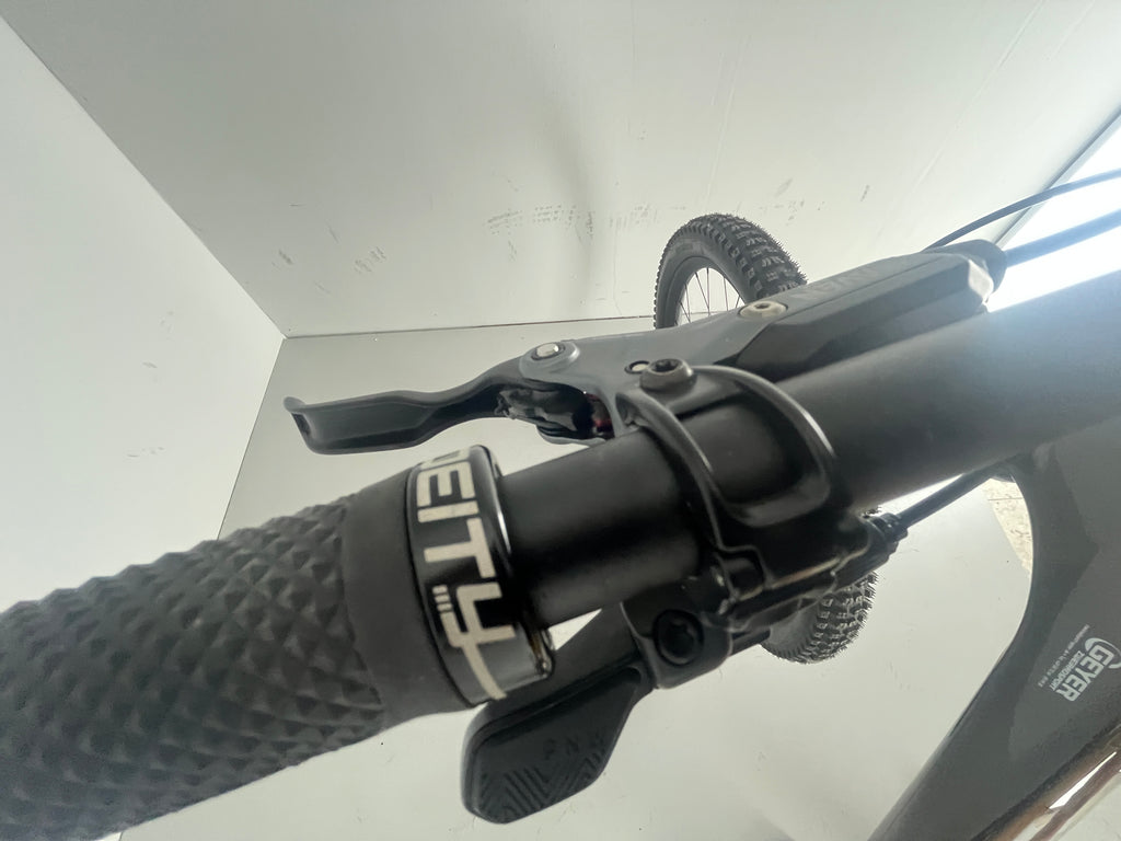 Specialized SJ Expert