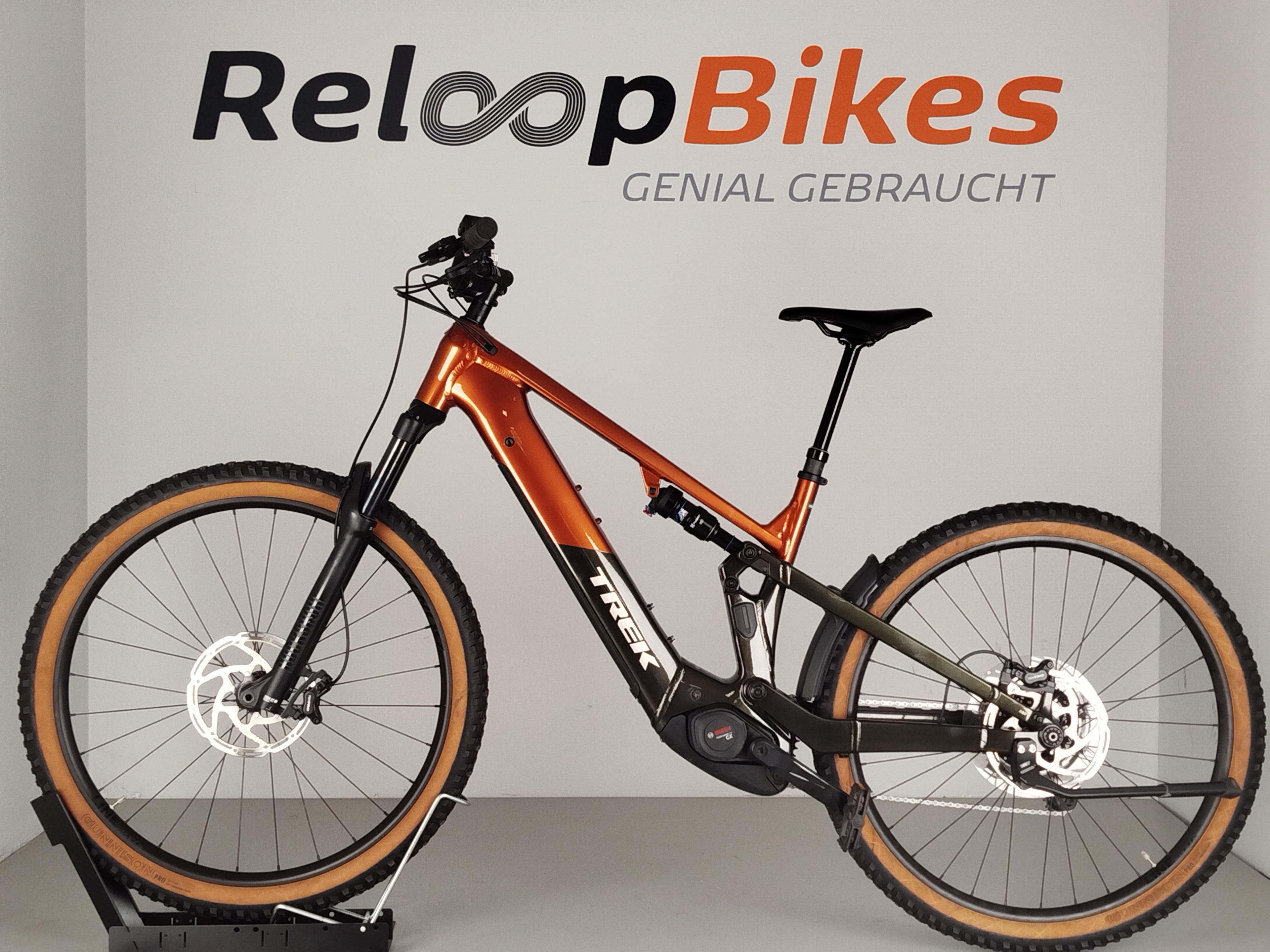 TREK Powerfly + FS 4