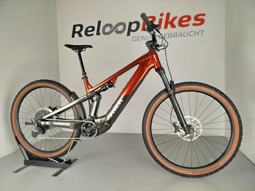 TREK Powerfly + FS 4