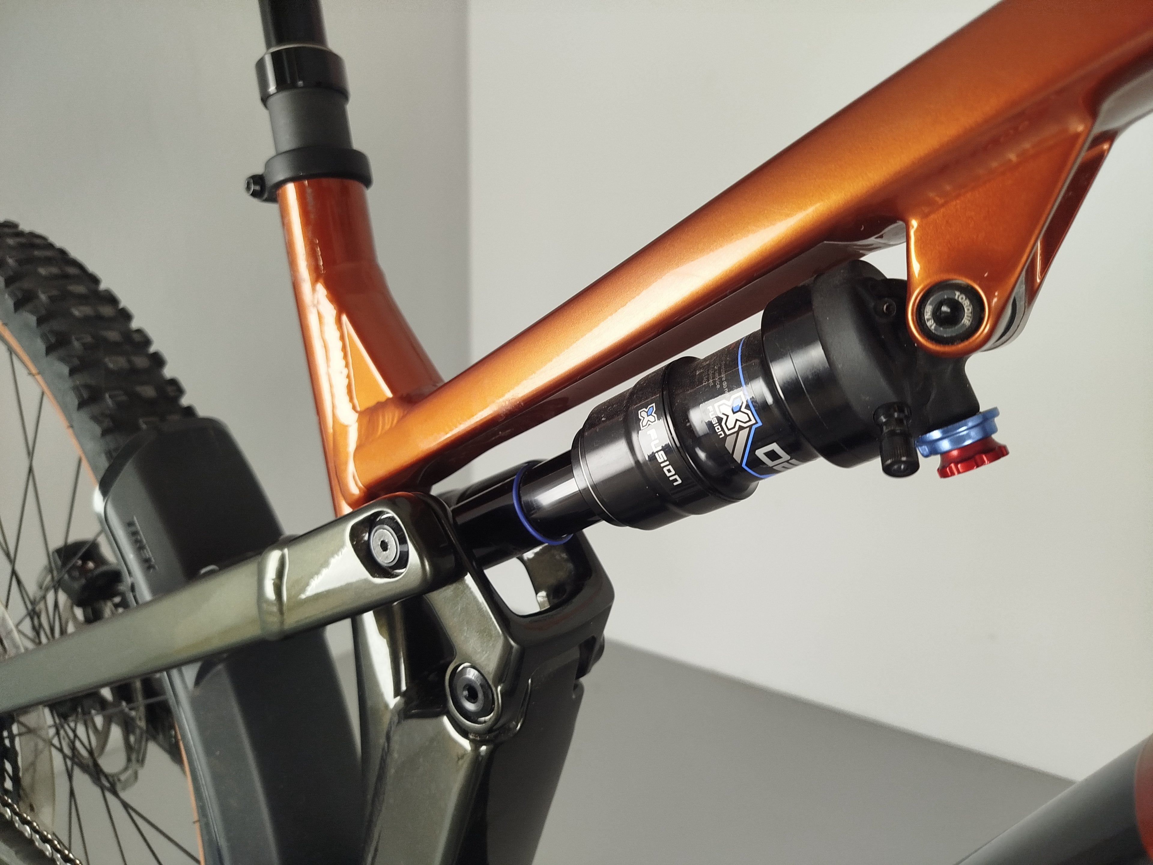 TREK Powerfly + FS 4