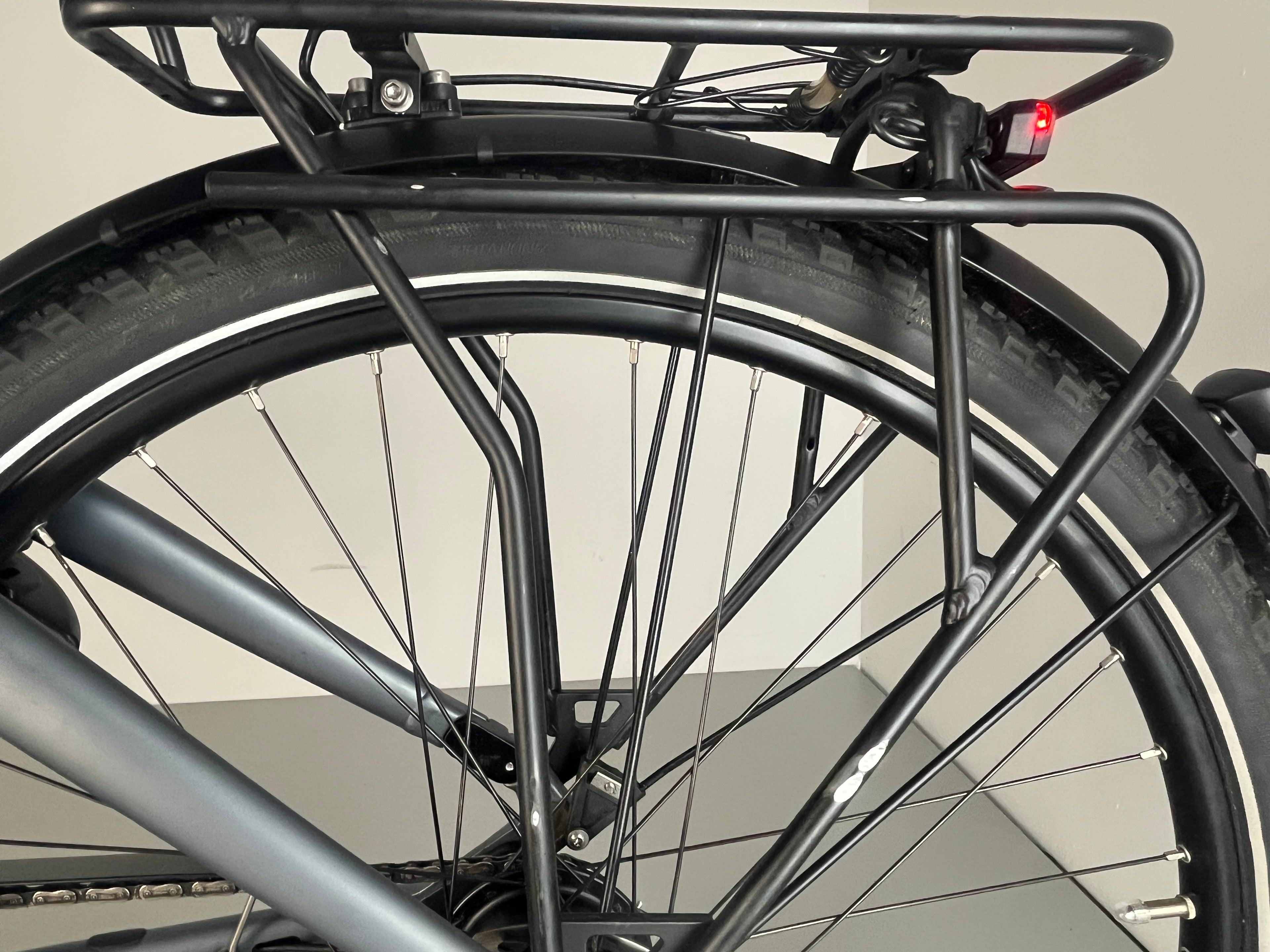 VELO DE VILLE AEB 490