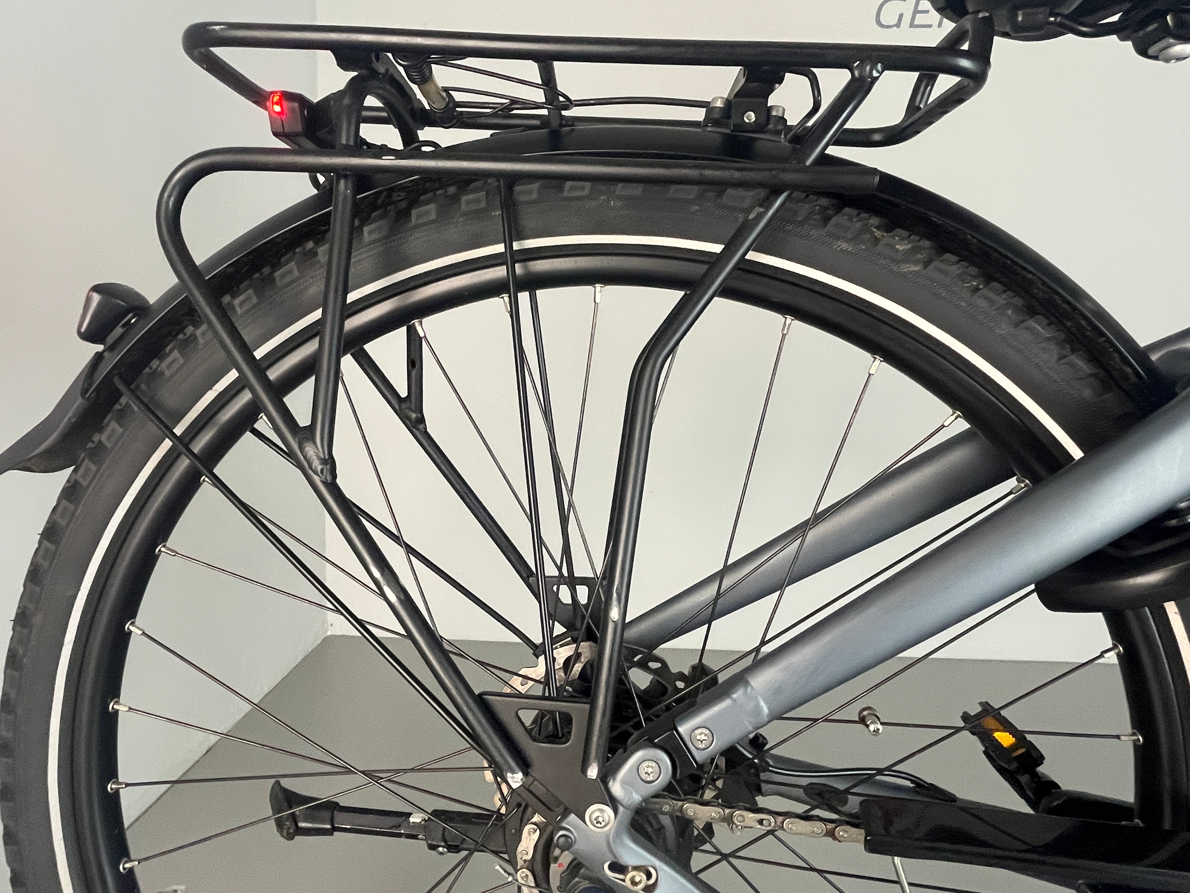 VELO DE VILLE AEB 490