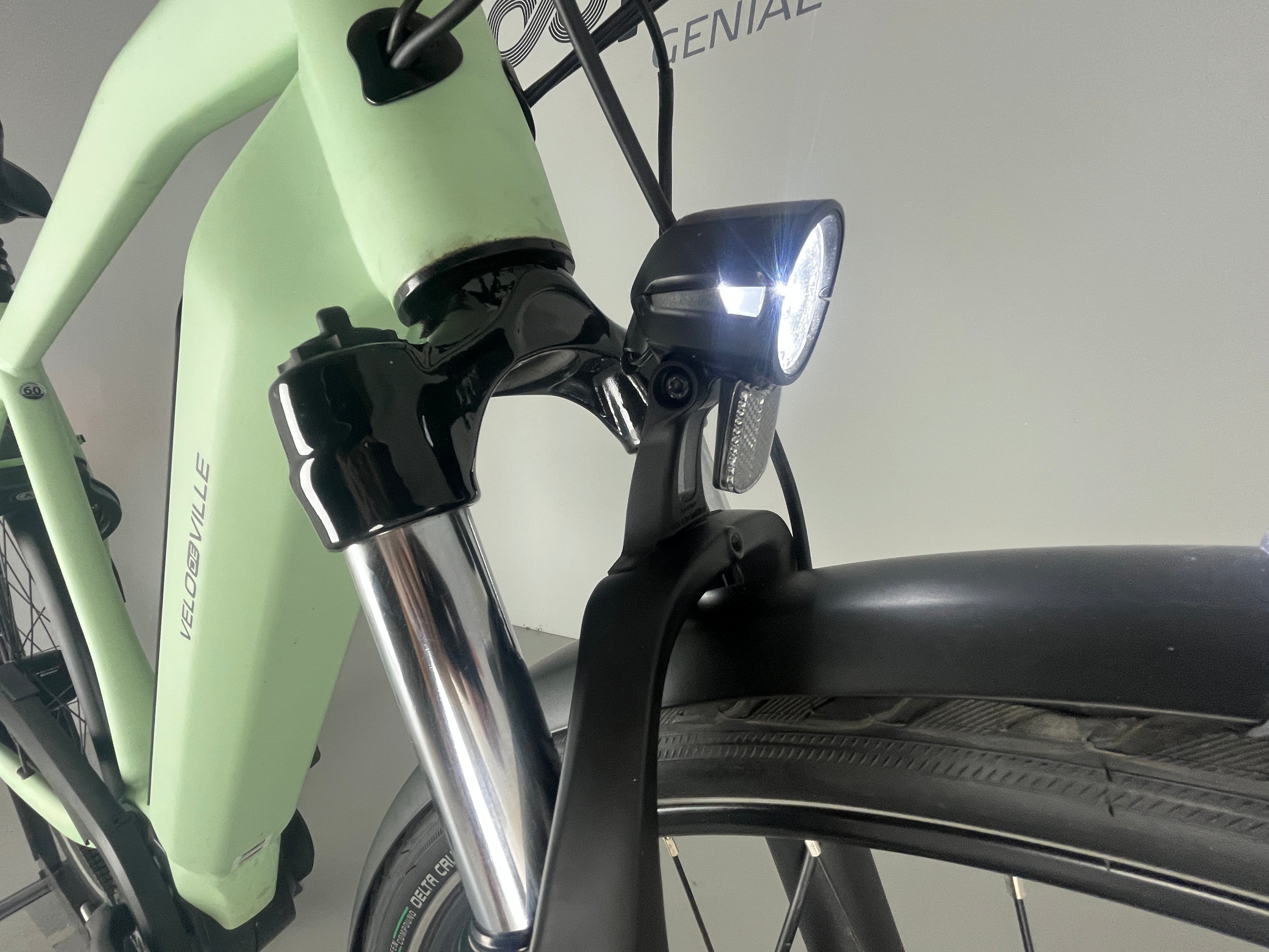 VELO DE VILLE AEB 490