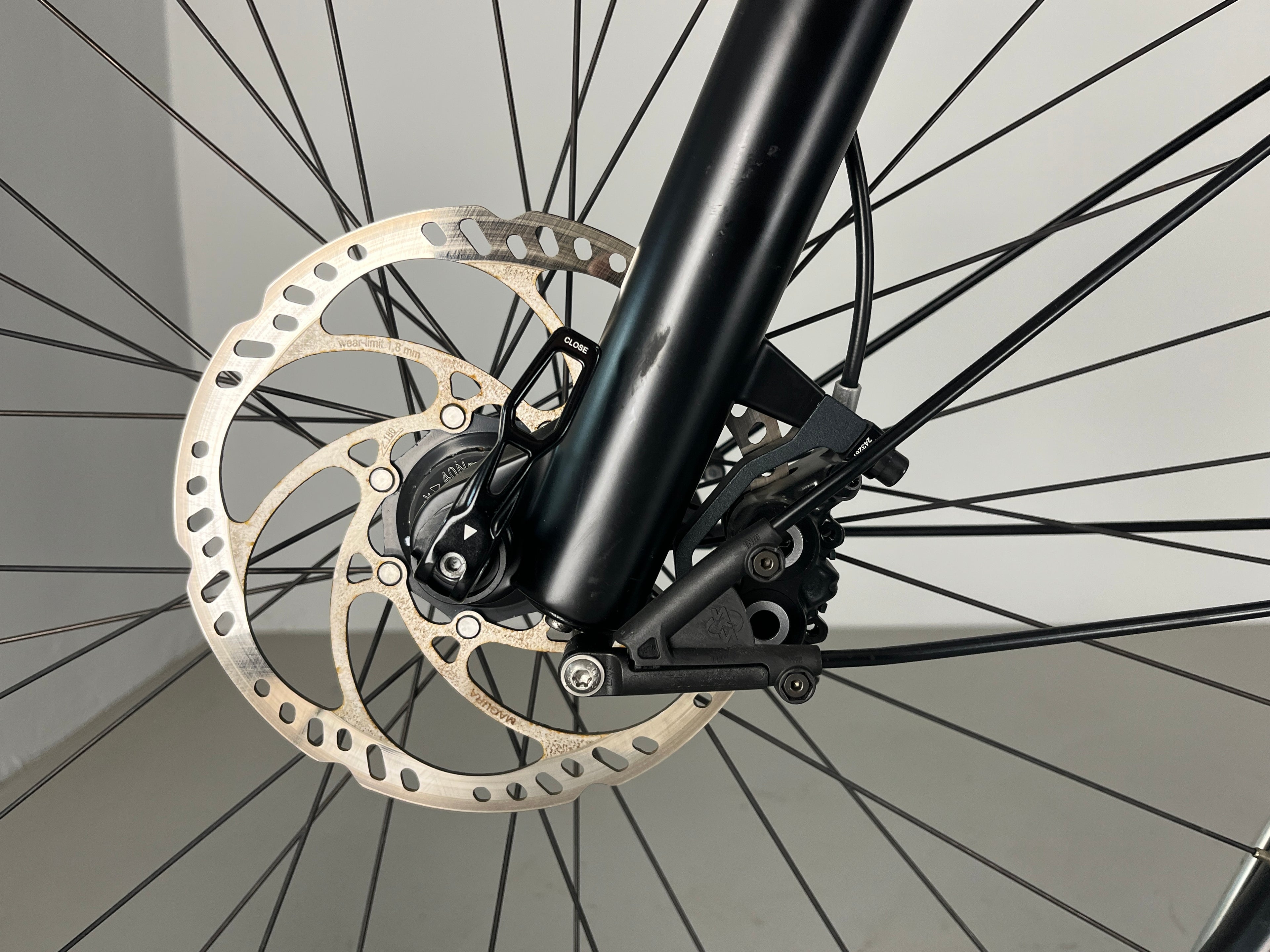 VELO DE VILLE AEB 400