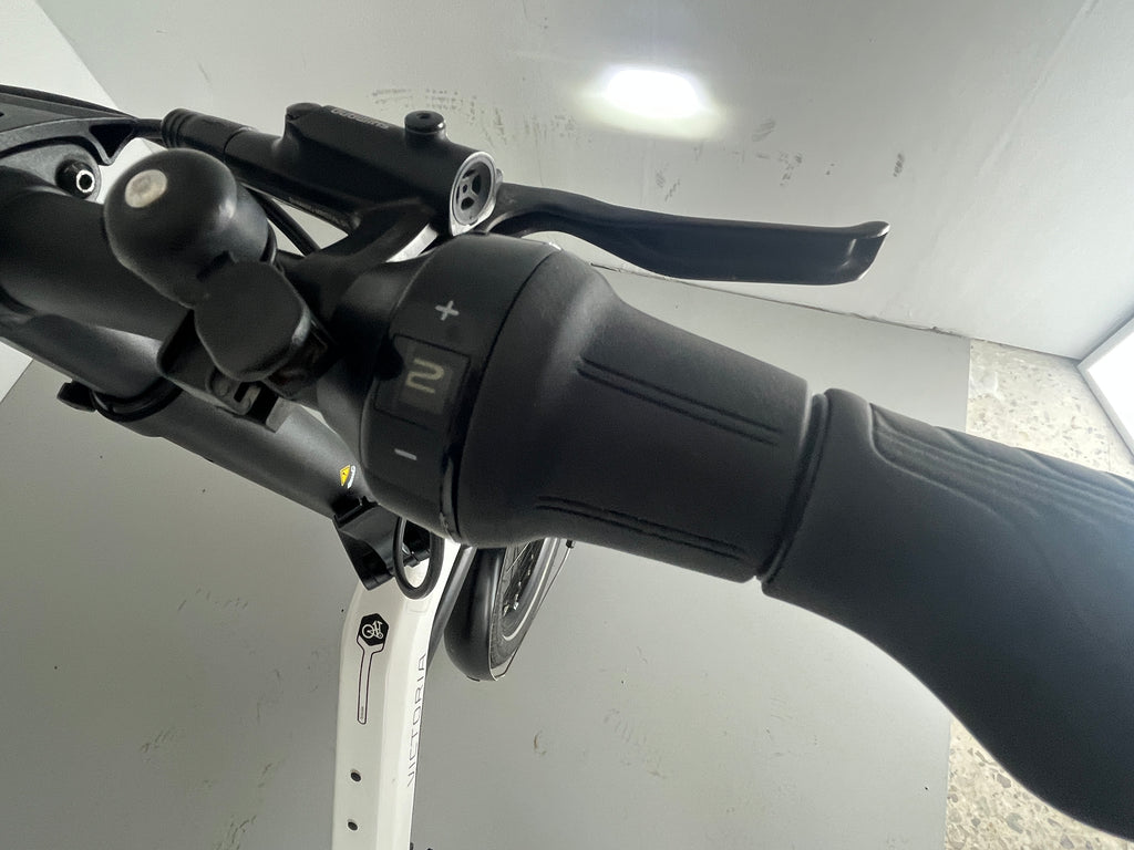 Victoria E-Folding 7.2