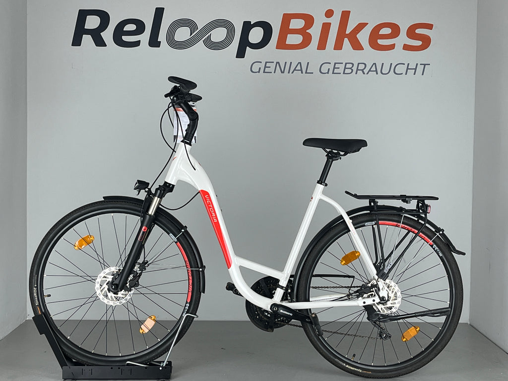 Victoria Trekking 8.6