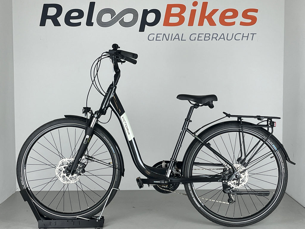 Victoria Trekking 6.8