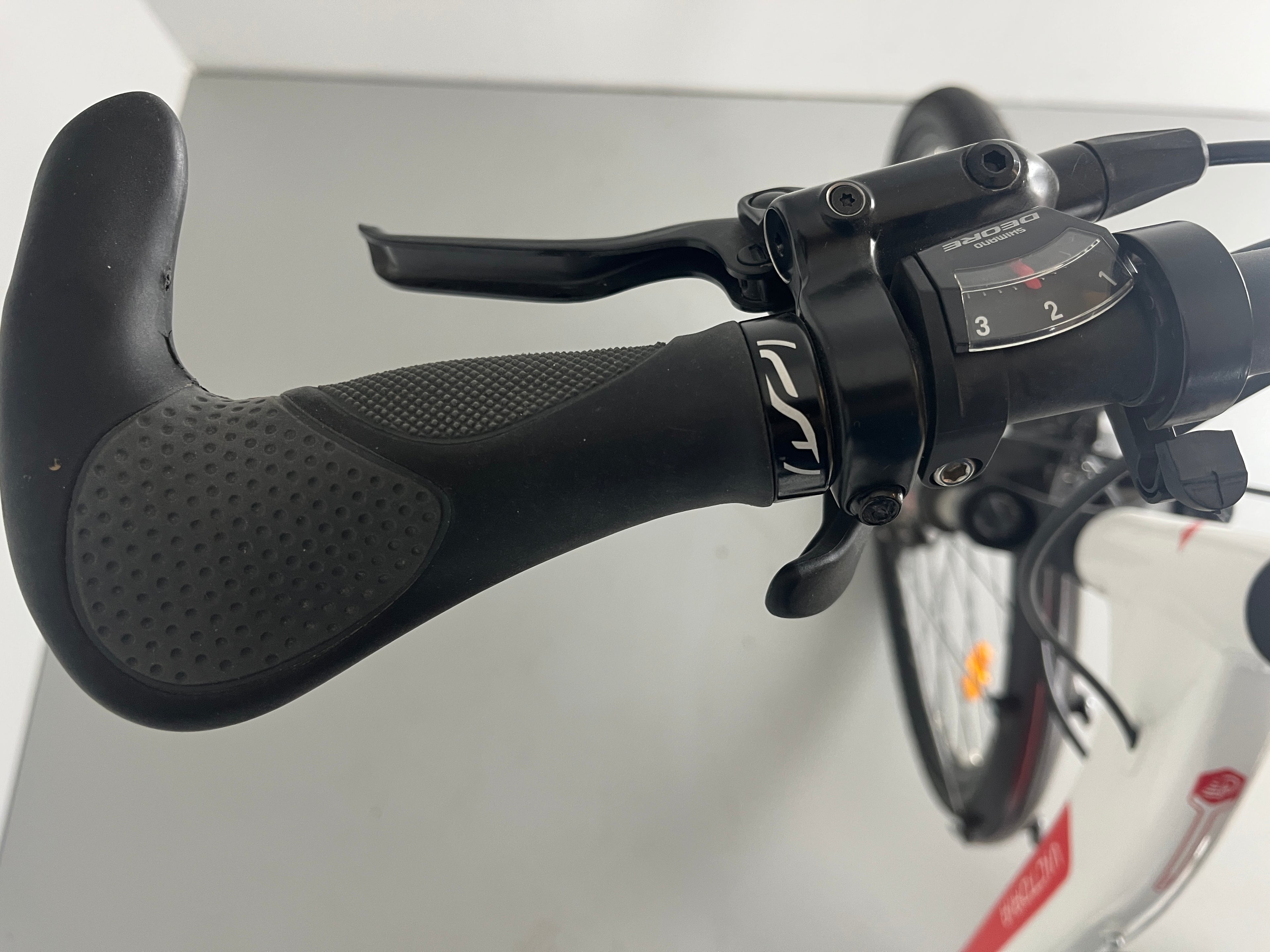 Victoria Trekking 8.6