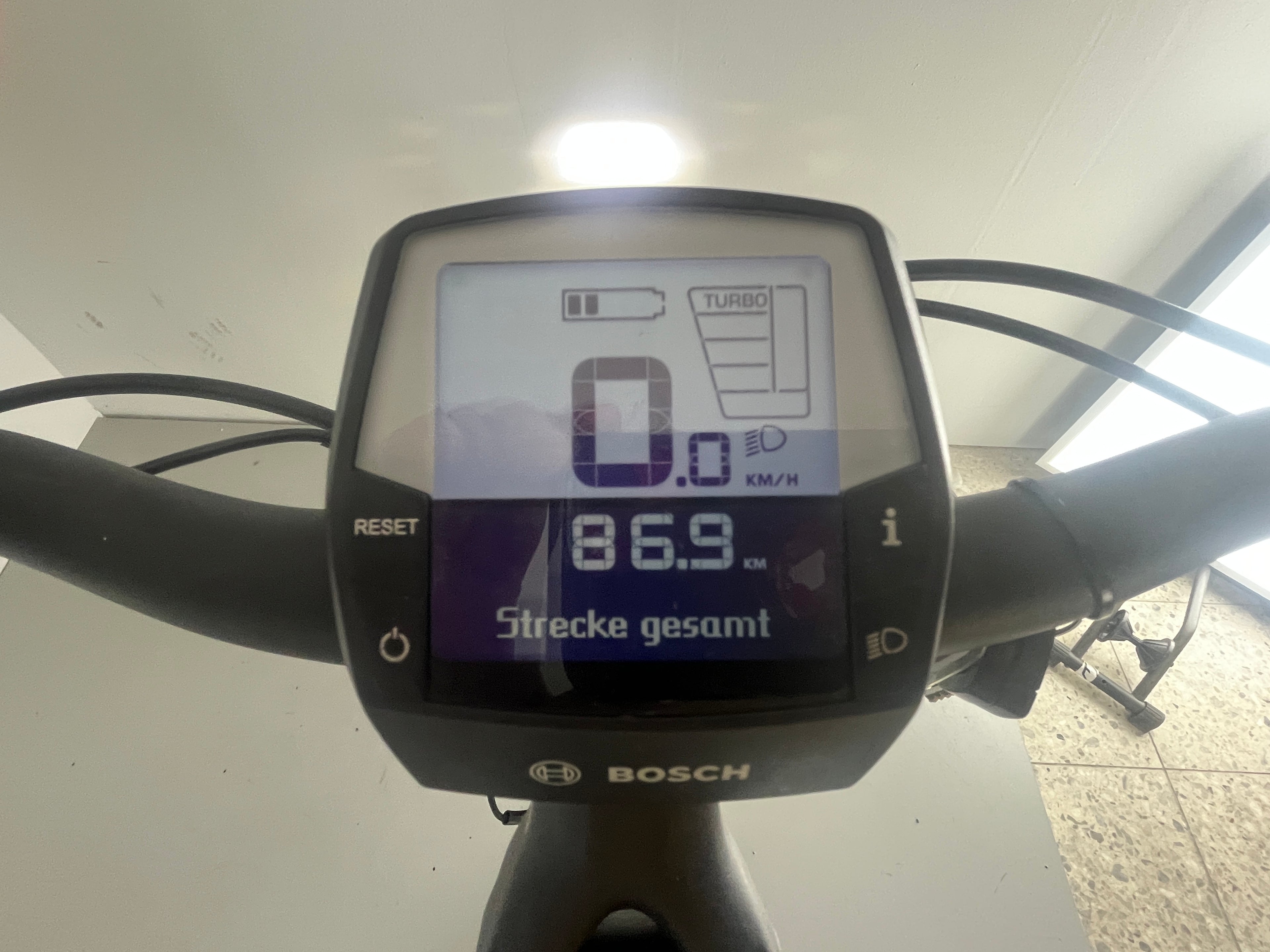 VICTORIA eManufaktur 10.9