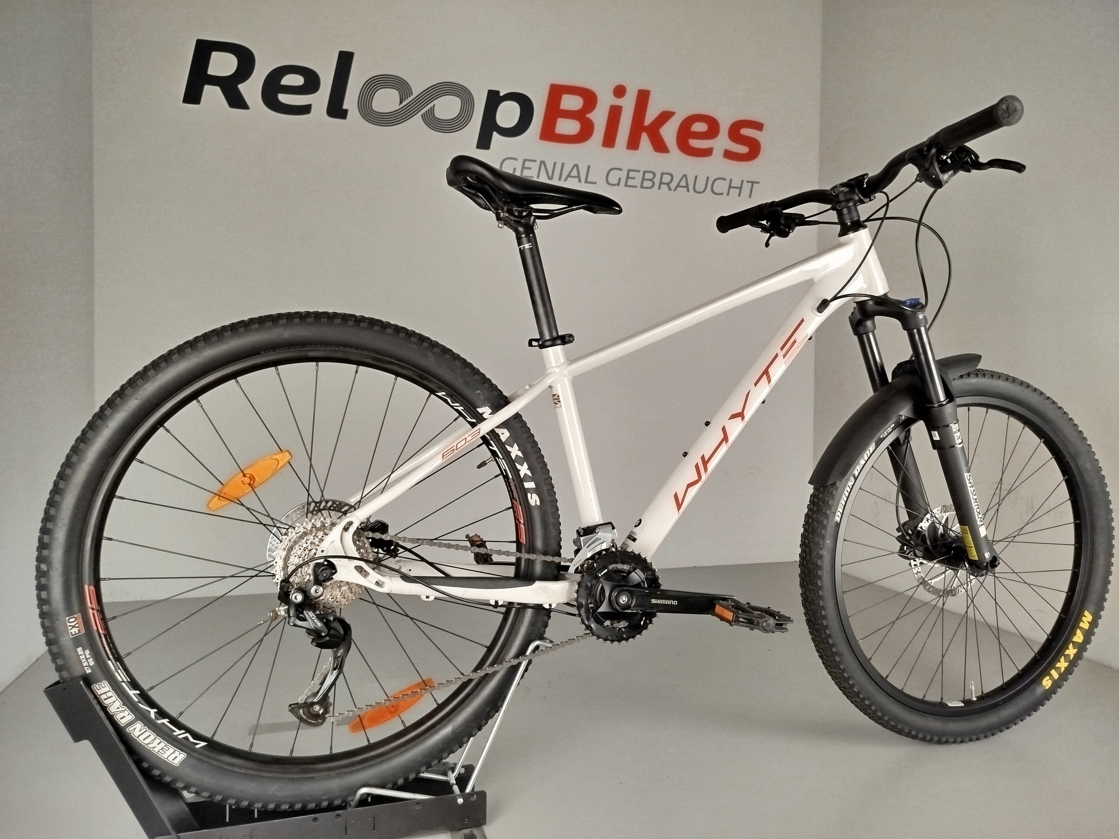 WHYTE 603