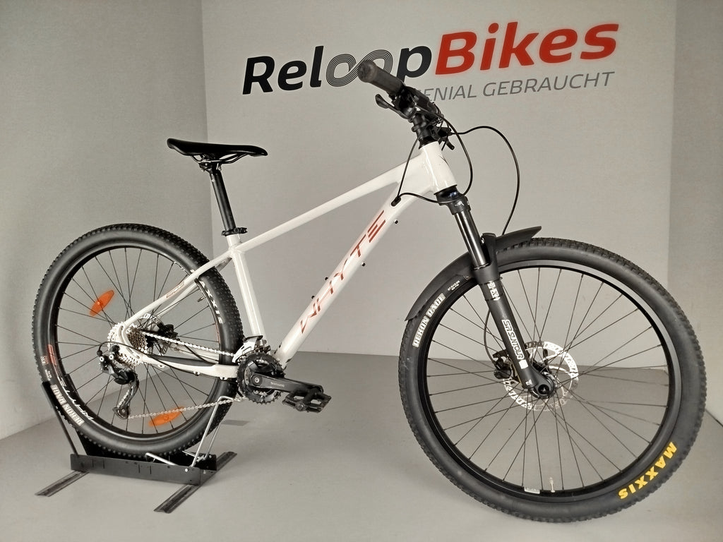WHYTE 603